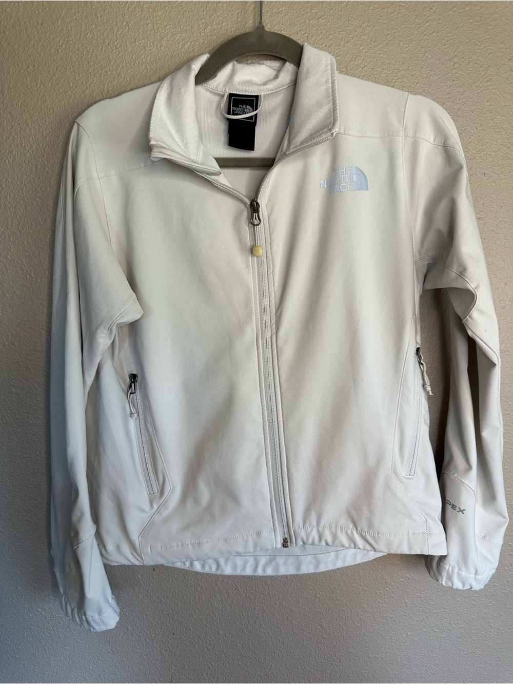 The North Face Women’s White Softshell Utility Jacket